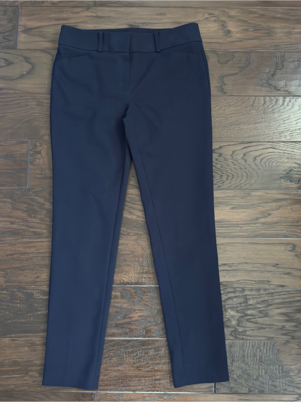 LOFT Marisa Skinny Navy Women’s 0  Slim Classic Staple